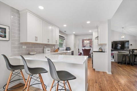 Tiny photo for 197 Sheffield Lane, Vernon Hills, IL 60061 (MLS # 12775204)