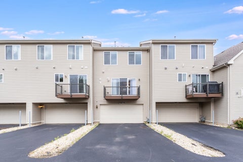 Tiny photo for 24615 Patriot Square Drive S #1483, Plainfield, IL 60544 (MLS # 12794565)