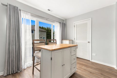 Tiny photo for 24615 Patriot Square Drive S #1483, Plainfield, IL 60544 (MLS # 12794565)