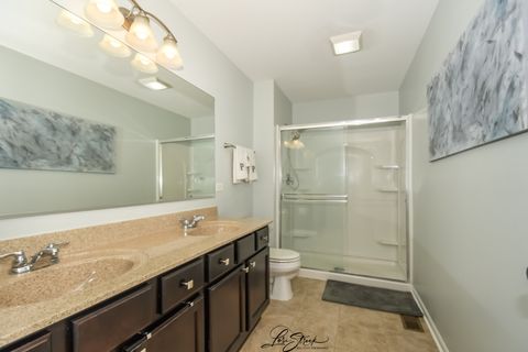 Tiny photo for 0N062 Forsythe Court, Winfield, IL 60190 (MLS # 12445772)