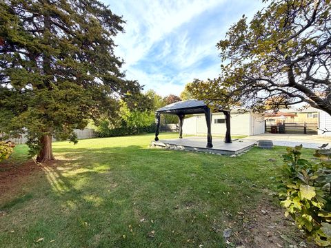 Tiny photo for 1S518 MacArthur Drive, Oakbrook Terrace, IL 60181 (MLS # 12513979)