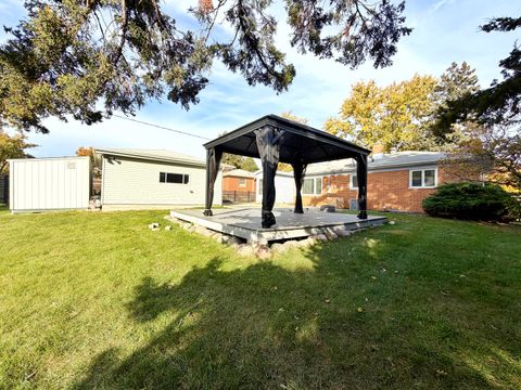 Tiny photo for 1S518 MacArthur Drive, Oakbrook Terrace, IL 60181 (MLS # 12513979)