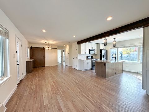 Tiny photo for 1S518 MacArthur Drive, Oakbrook Terrace, IL 60181 (MLS # 12513979)