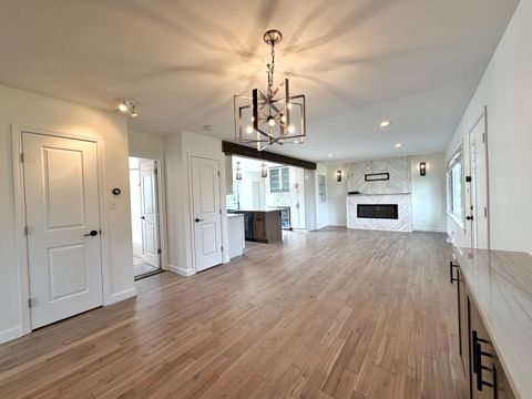 Tiny photo for 1S518 MacArthur Drive, Oakbrook Terrace, IL 60181 (MLS # 12513979)