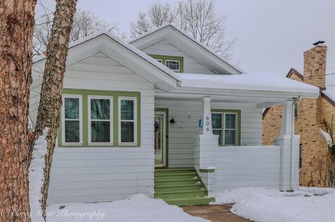 Tiny photo for 606 Paris Avenue, Rockford, IL 61107 (MLS # 100000016)