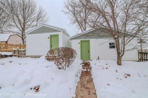 Tiny photo for 606 Paris Avenue, Rockford, IL 61107 (MLS # 100000016)