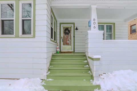 Tiny photo for 606 Paris Avenue, Rockford, IL 61107 (MLS # 100000016)