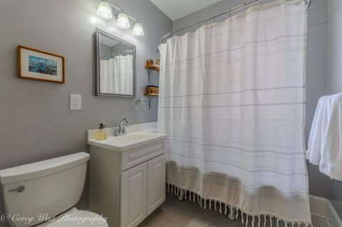 Tiny photo for 606 Paris Avenue, Rockford, IL 61107 (MLS # 100000016)