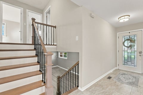 Tiny photo for 1101 E Barberry Lane, Mount Prospect, IL 60056 (MLS # 12789112)