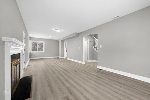 Tiny photo for 7732 S Paxton Avenue, Chicago, IL 60649 (MLS # 12599854)