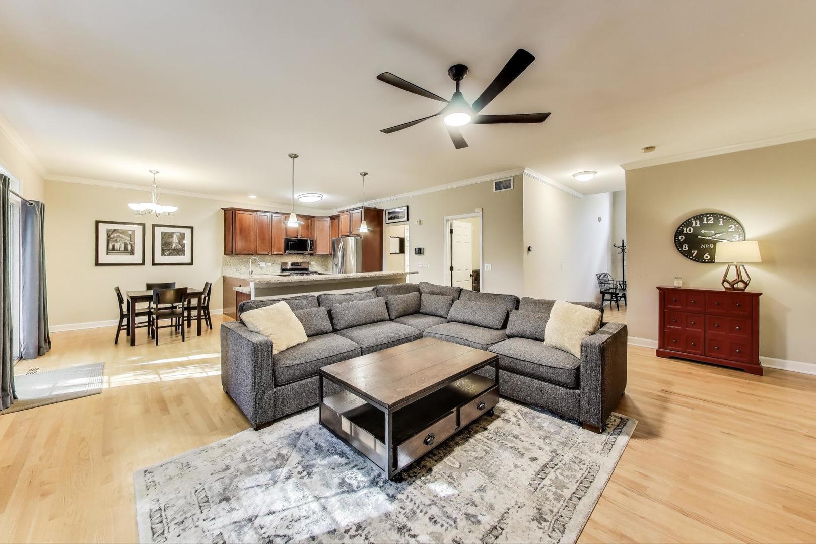 1442 E Katie Lane