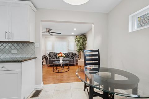 Tiny photo for 9127 S Essex Avenue, Chicago, IL 60617 (MLS # 12512940)