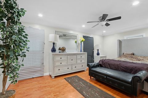 Tiny photo for 9127 S Essex Avenue, Chicago, IL 60617 (MLS # 12512940)