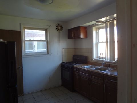 Tiny photo for 8141 S Talman Avenue, Chicago, IL 60652 (MLS # 12518347)