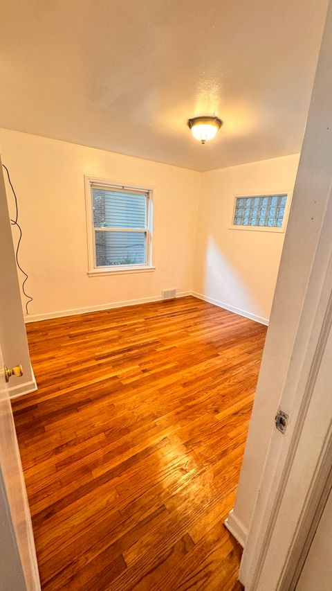 Tiny photo for 5501 N California Avenue #1N, Chicago, IL 60625 (MLS # 12521187)