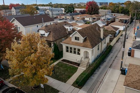 Tiny photo for 5144 N Kolmar Avenue, Chicago, IL 60630 (MLS # 12510552)