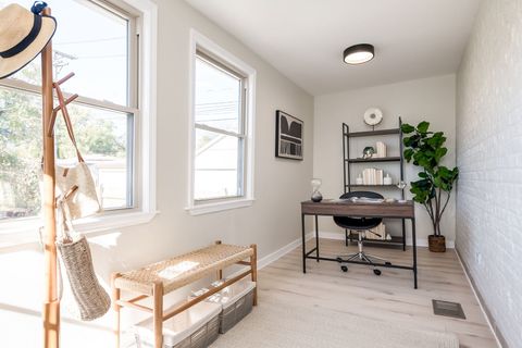 Tiny photo for 5144 N Kolmar Avenue, Chicago, IL 60630 (MLS # 12510552)