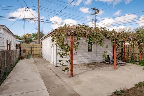 Tiny photo for 5144 N Kolmar Avenue, Chicago, IL 60630 (MLS # 12510552)