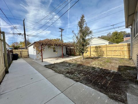 Tiny photo for 5144 N Kolmar Avenue, Chicago, IL 60630 (MLS # 12510552)