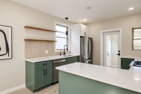 Tiny photo for 5144 N Kolmar Avenue, Chicago, IL 60630 (MLS # 12510552)