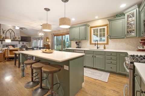 Tiny photo for 375 Meadow View, Burlington, IL 60109 (MLS # 12584200)