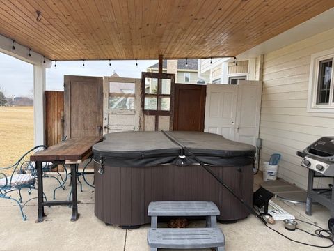 Tiny photo for 375 Meadow View, Burlington, IL 60109 (MLS # 12584200)