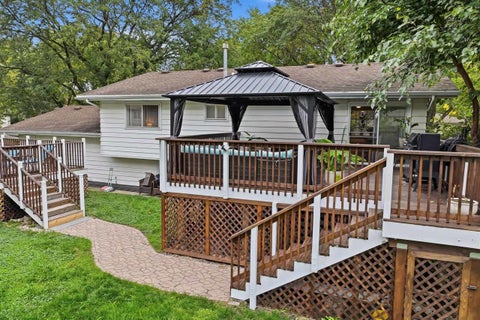 Tiny photo for 480 Charles Court, South Elgin, IL 60177 (MLS # 12777015)