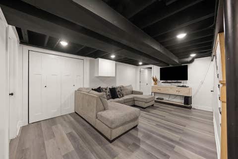Tiny photo for 9525 Parkside Avenue, Oak Lawn, IL 60453 (MLS # 12707379)