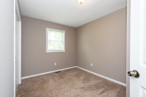 Tiny photo for 2312 Briar Lane, Lindenhurst, IL 60046 (MLS # 12760746)