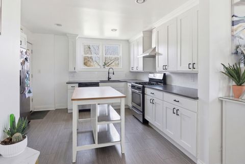 Tiny photo for 410 Standish Street, Elgin, IL 60123 (MLS # 12612017)