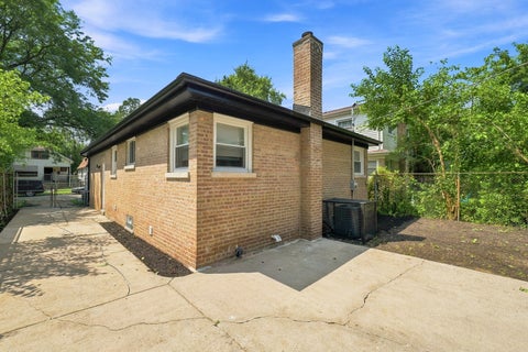 Tiny photo for 10933 S Eggleston Avenue, Chicago, IL 60628 (MLS # 12772748)