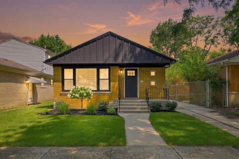 Tiny photo for 10933 S Eggleston Avenue, Chicago, IL 60628 (MLS # 12772748)