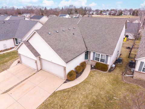 Tiny photo for 450 Beechwood Court, Normal, IL 61761 (MLS # 12582801)