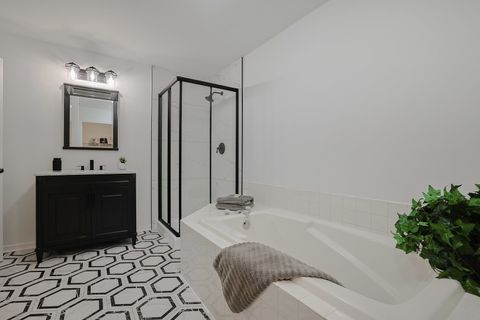 Tiny photo for 875 Golf Course Road #2, Crystal Lake, IL 60014 (MLS # 12617077)