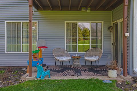 Tiny photo for 875 Golf Course Road #2, Crystal Lake, IL 60014 (MLS # 12617077)