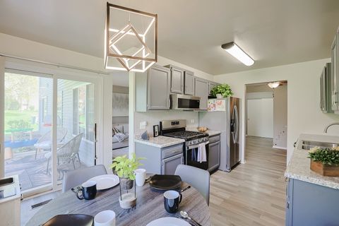 Tiny photo for 875 Golf Course Road #2, Crystal Lake, IL 60014 (MLS # 12617077)