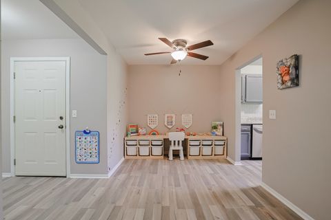 Tiny photo for 875 Golf Course Road #2, Crystal Lake, IL 60014 (MLS # 12617077)