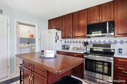 Tiny photo for Fox Lake, IL 60020 (MLS # 12631172)