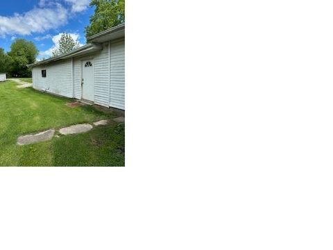 Tiny photo for 904 E POPLAR Street, Duquoin, IL 62832 (MLS # EB459073)