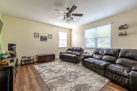 Tiny photo for 3316 Highwood Court, Elgin, IL 60124 (MLS # 12506540)