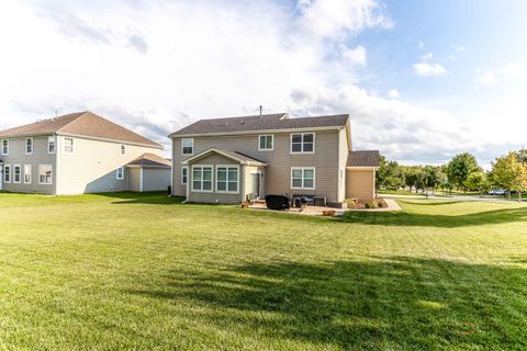 Tiny photo for 3316 Highwood Court, Elgin, IL 60124 (MLS # 12506540)