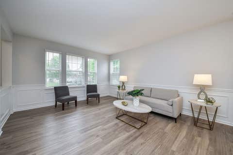 Tiny photo for 298 Fairhaven Drive, St. Charles, IL 60175 (MLS # 12649568)