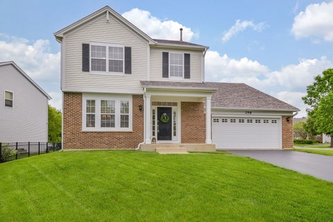 Photo of 298 Fairhaven Drive, St. Charles, IL 60175 (MLS # 12649568)