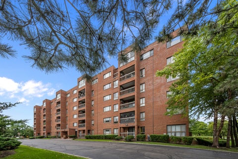 Photo of 701 Forum Square #510, Glenview, IL 60025 (MLS # 12745260)