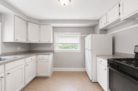 Tiny photo for 5100 N Long Avenue, Chicago, IL 60630 (MLS # 12739338)