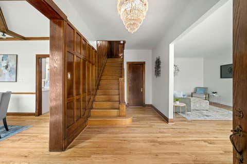Tiny photo for 5100 N Long Avenue, Chicago, IL 60630 (MLS # 12739338)
