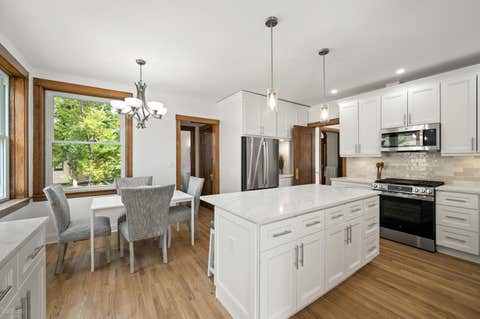 Tiny photo for 5100 N Long Avenue, Chicago, IL 60630 (MLS # 12739338)