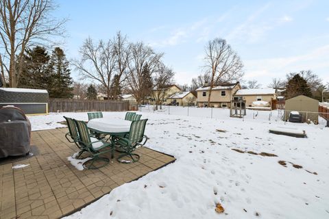 Tiny photo for 6418 MARTIN Street, Crystal Lake, IL 60014 (MLS # 12529167)