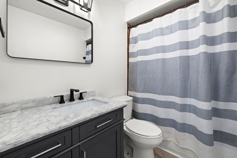 Tiny photo for 6418 MARTIN Street, Crystal Lake, IL 60014 (MLS # 12529167)