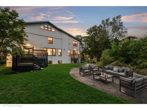 Tiny photo for 2801 W Eastwood Avenue, Chicago, IL 60625 (MLS # 12579185)